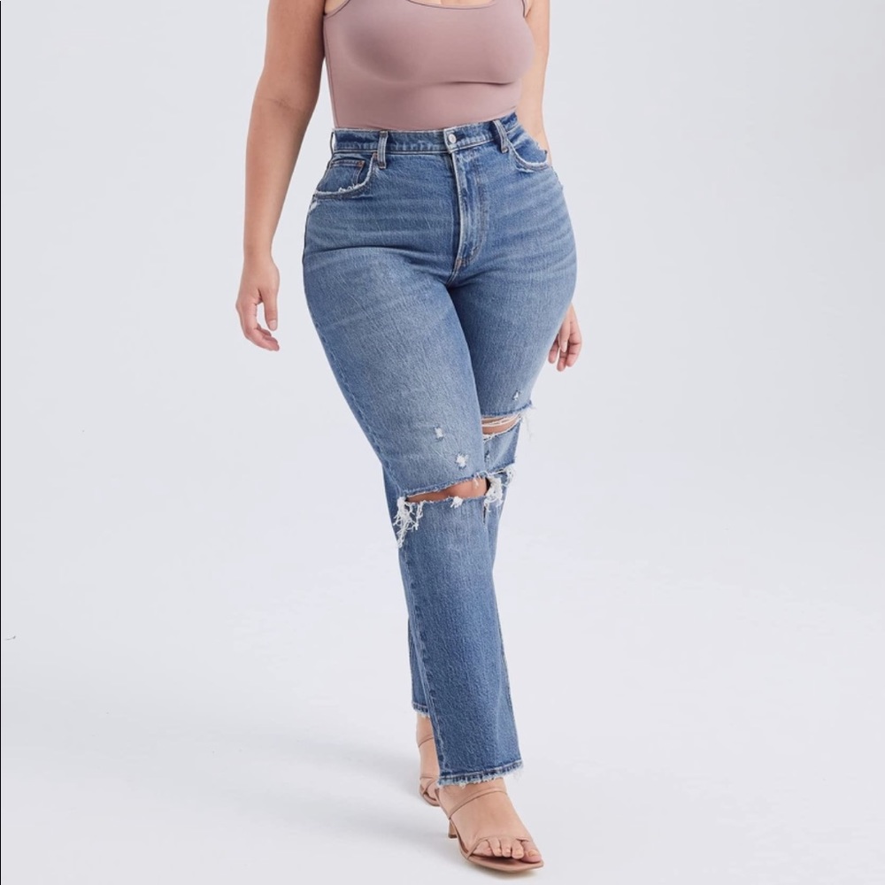 Abercrombie & Fitch The Skinny High Rose Curve Love Distressed Medium Wash 16